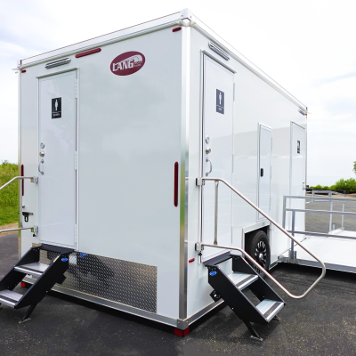 3-room-restroom-handicap-side